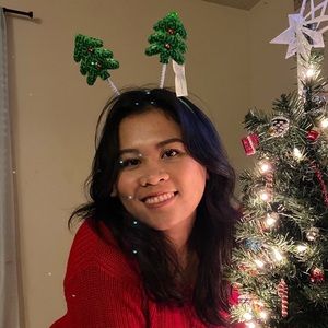 Meet your Posher, Phoebe